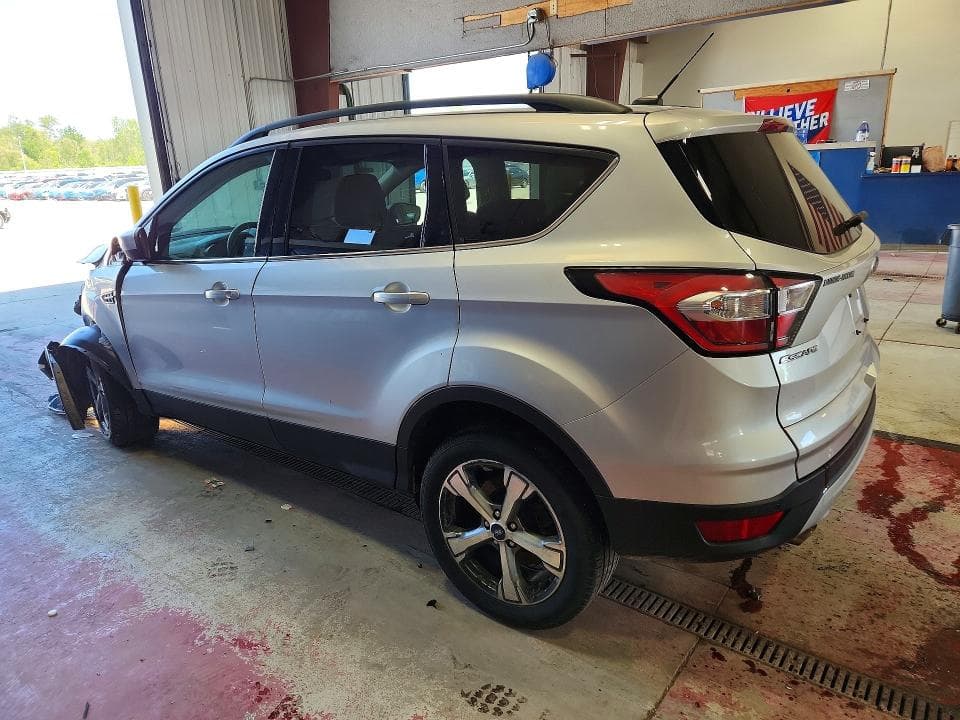 2017 FORD ESCAPE SE 2