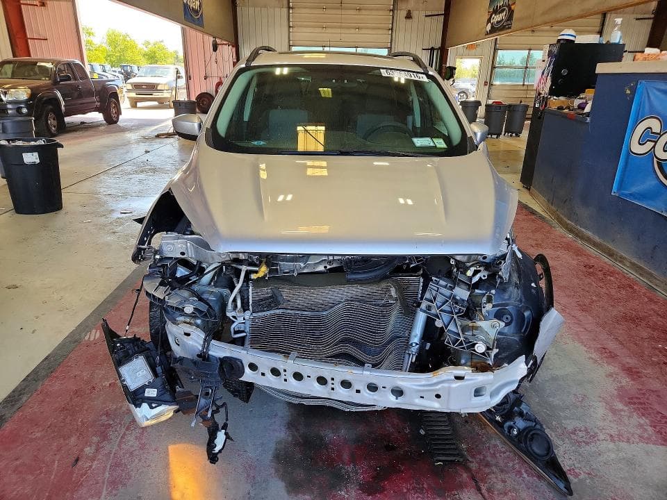 2017 FORD ESCAPE SE 5