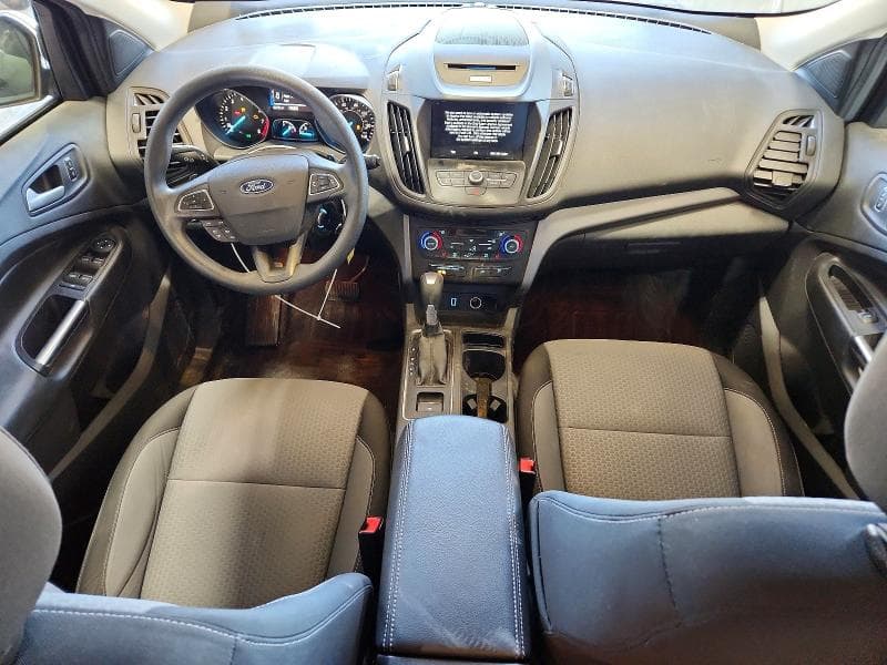2017 FORD ESCAPE SE 8