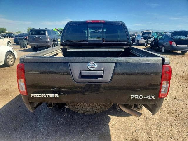 2018 NISSAN FRONTIER PRO-4X 6