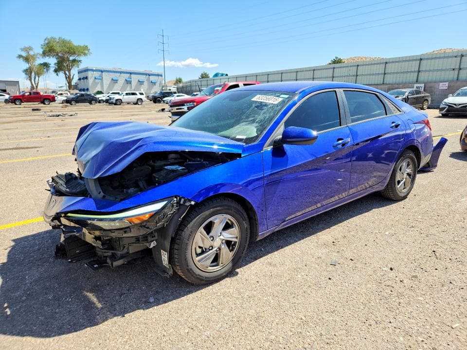 2024 HYUNDAI ELANTRA SE - 1