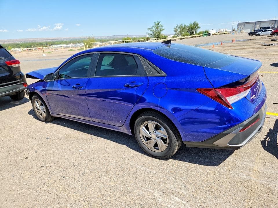 2024 HYUNDAI ELANTRA SE 2