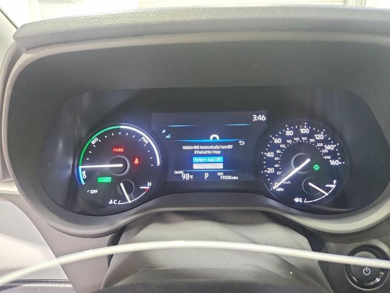 2025 TOYOTA SIENNA XLE 8-PASSENGER 9
