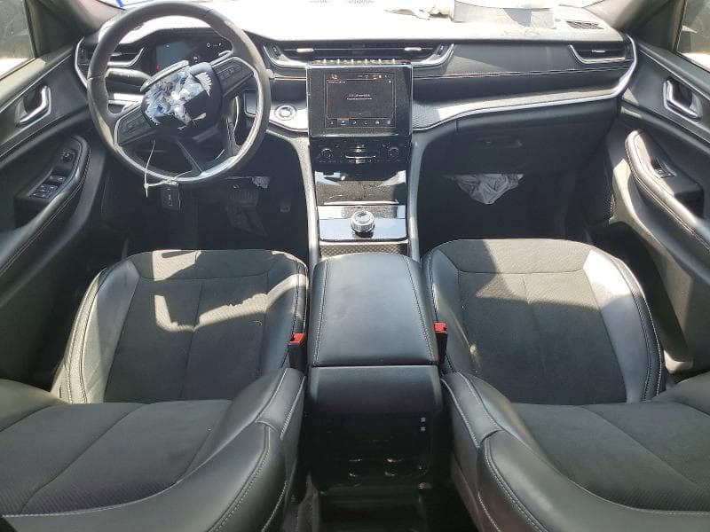 2025 JEEP GRAND CHEROKEE L LAREDO 8