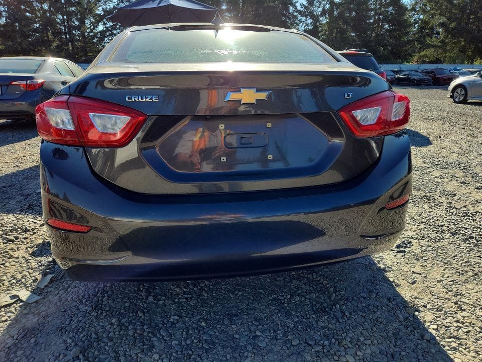 2017 CHEVROLET CRUZE LT 6