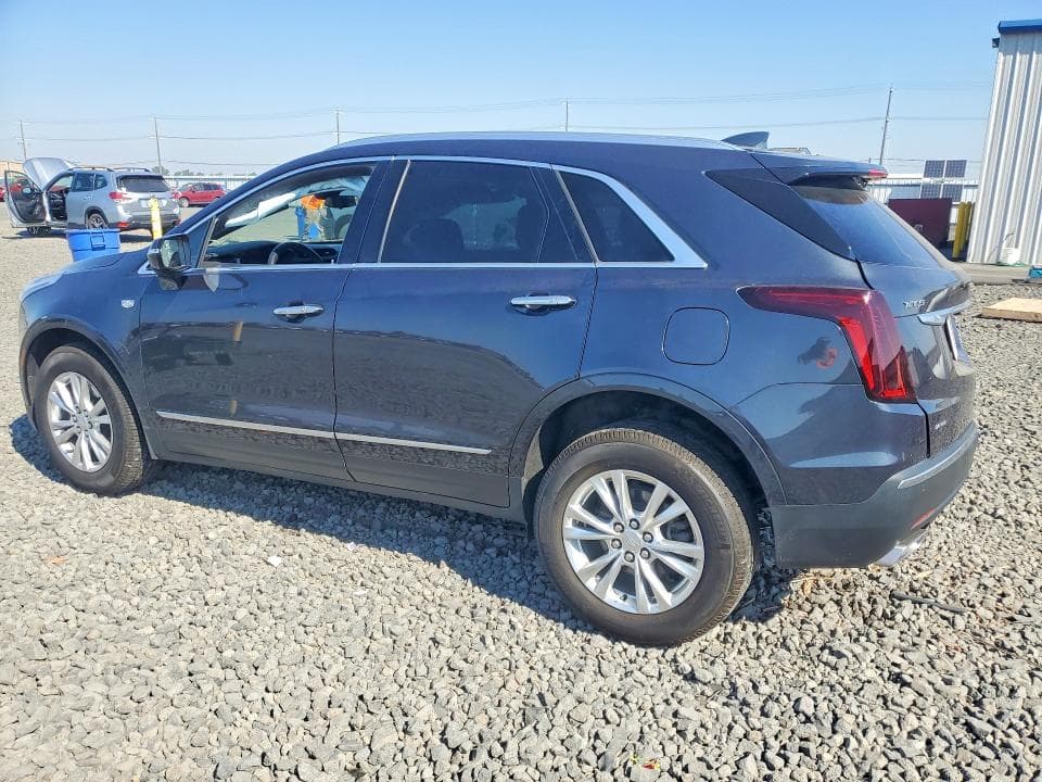 2021 CADILLAC XT5 LUXURY 2