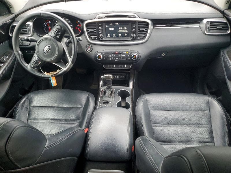 2018 KIA SORENTO EX 8