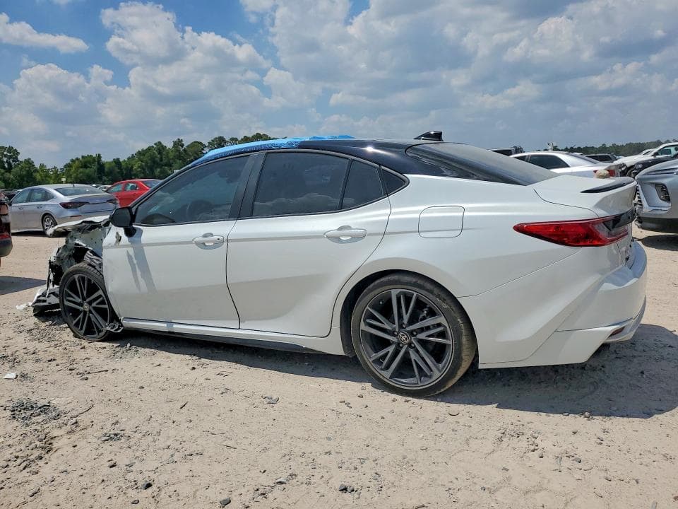 2026 TOYOTA CAMRY XSE 2