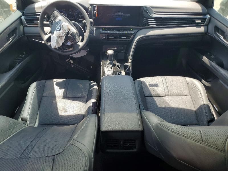 2026 TOYOTA CAMRY XSE 8