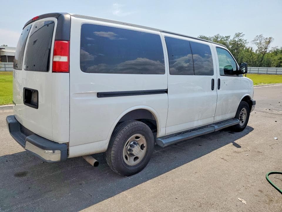 2018 CHEVROLET EXPRESS G3500 LT 3