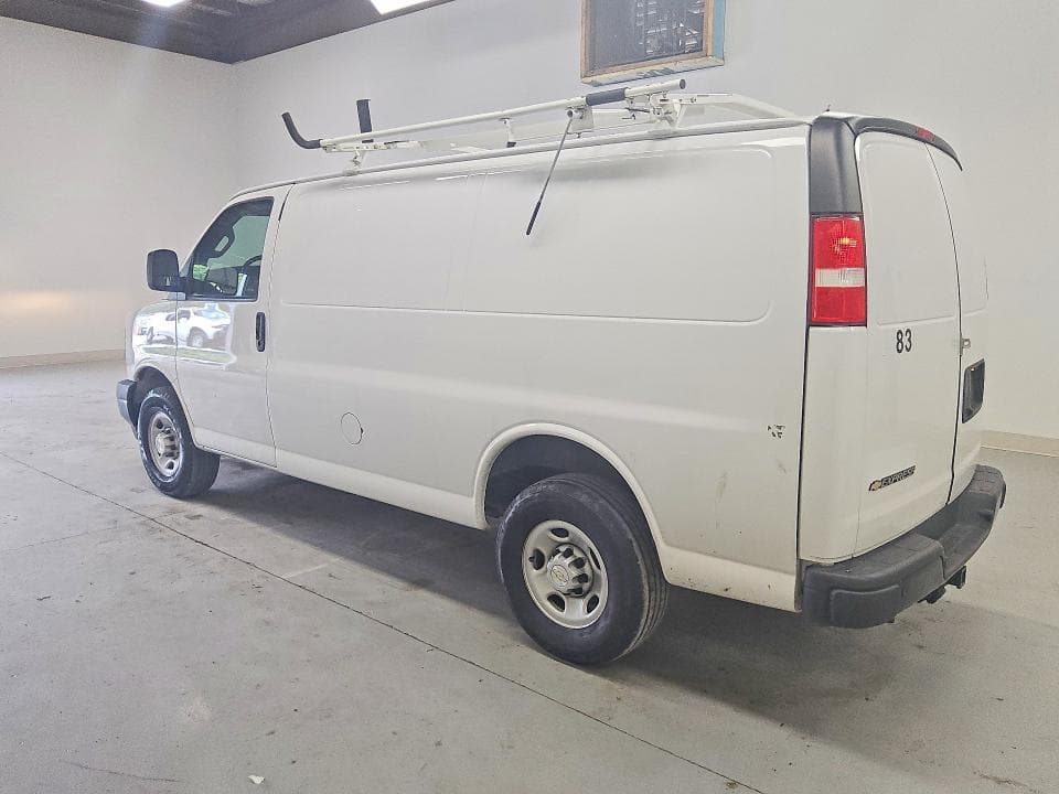 2022 CHEVROLET EXPRESS G2500 2