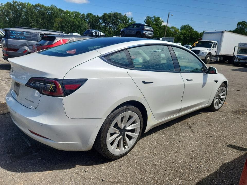 2022 TESLA MODEL 3 3