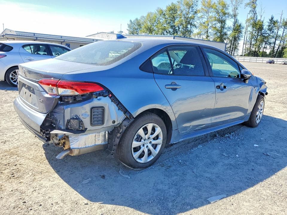2026 TOYOTA COROLLA LE 3