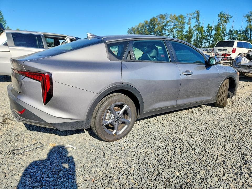 2026 KIA K4 LXS 3