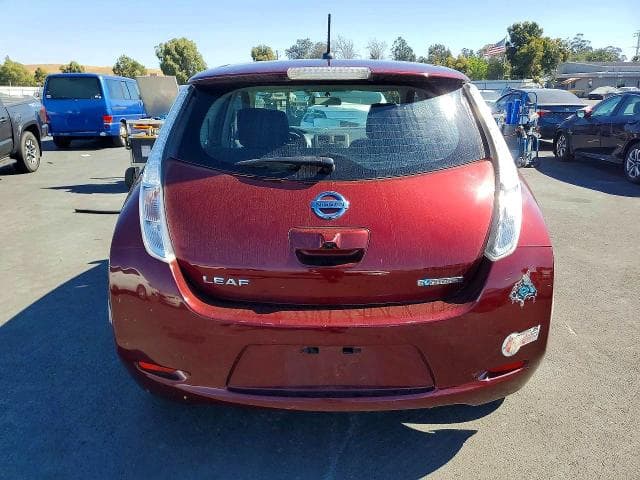 2017 NISSAN LEAF S 6