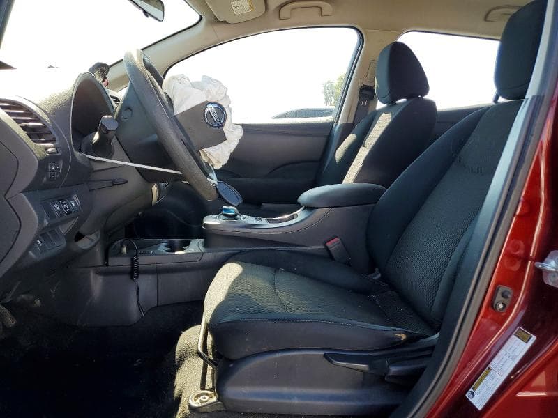2017 NISSAN LEAF S 7