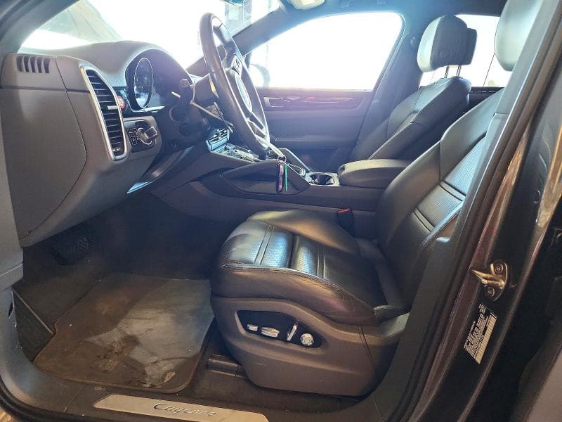 2019 PORSCHE CAYENNE 7