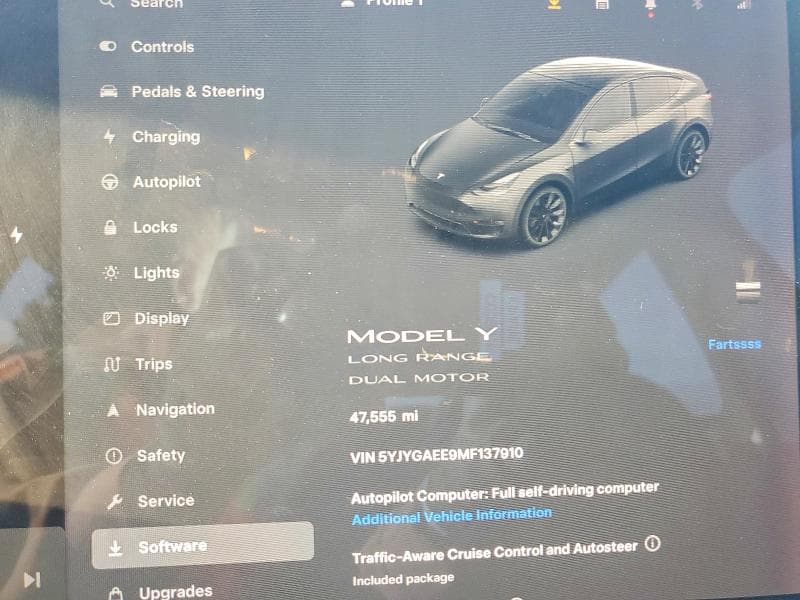 2021 TESLA MODEL Y 9