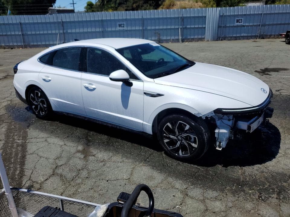 2025 HYUNDAI SONATA SEL 4