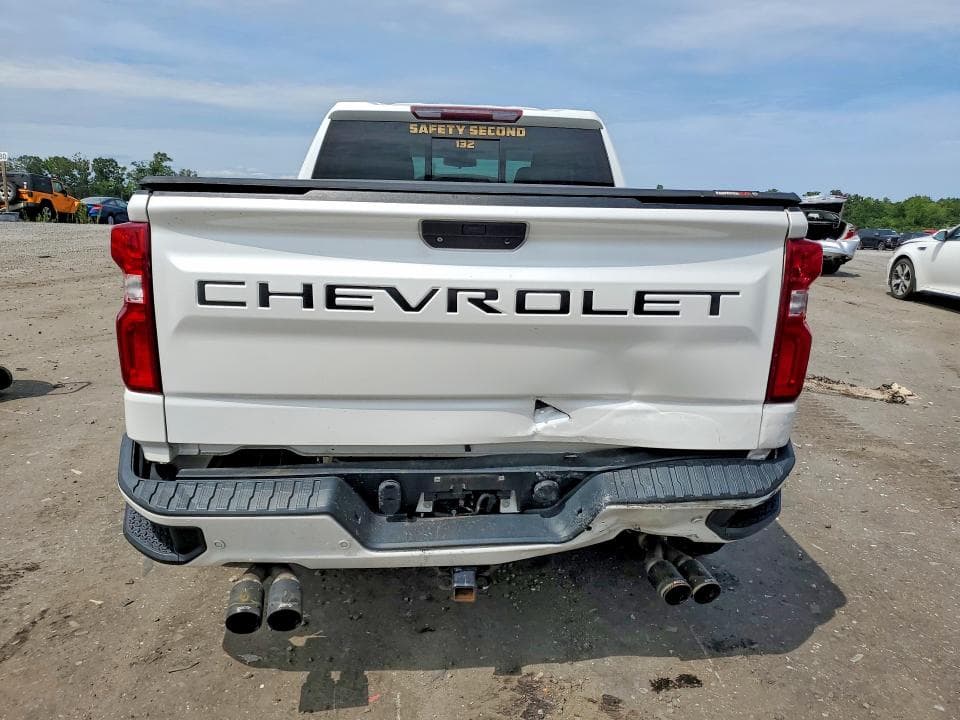 2019 CHEVROLET SILVERADO K1500 RST 11