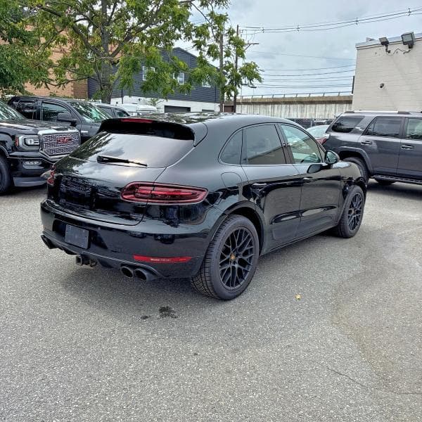 2017 PORSCHE MACAN GTS 4