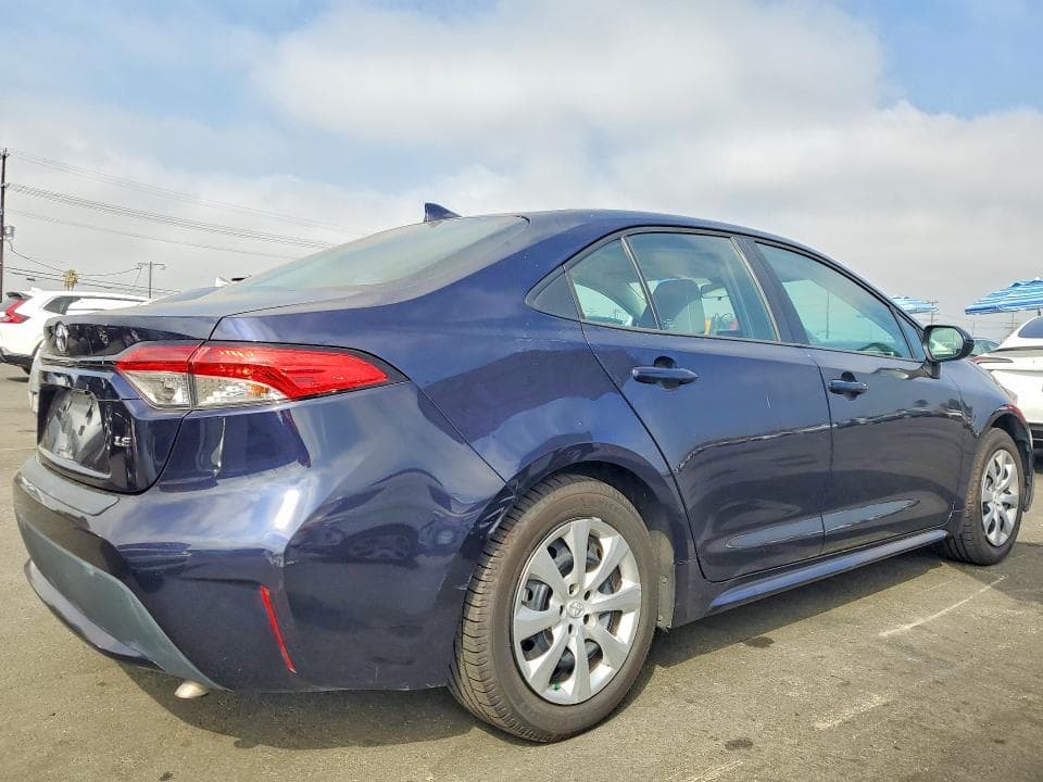2020 TOYOTA COROLLA LE 3