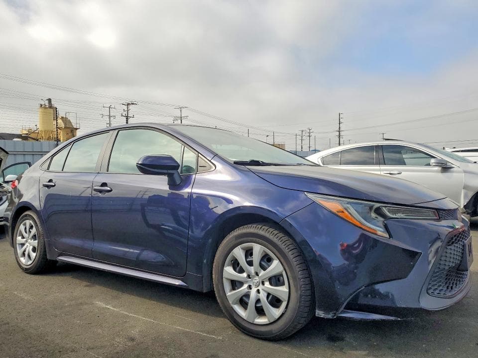 2020 TOYOTA COROLLA LE 4