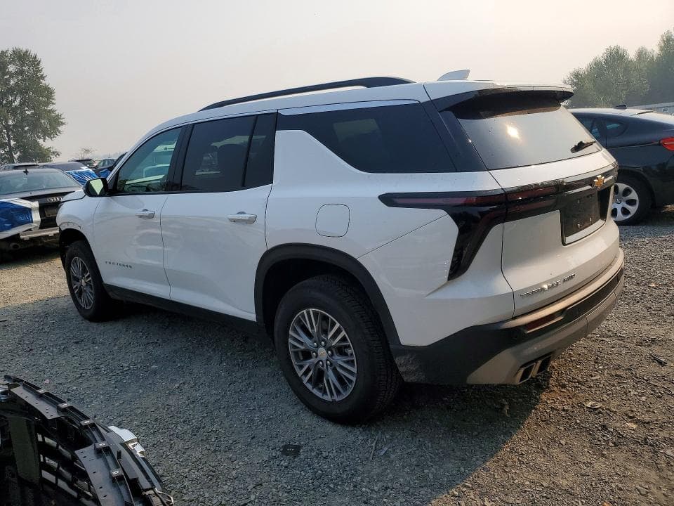 2025 CHEVROLET TRAVERSE LT 2