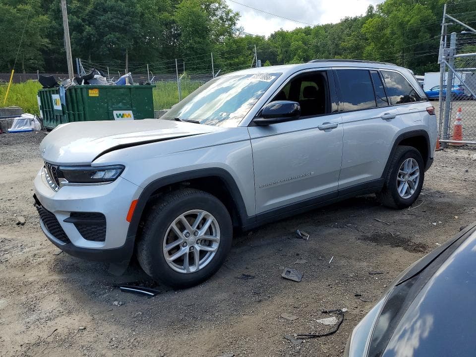 2024 JEEP GRAND CHEROKEE LAREDO - 1