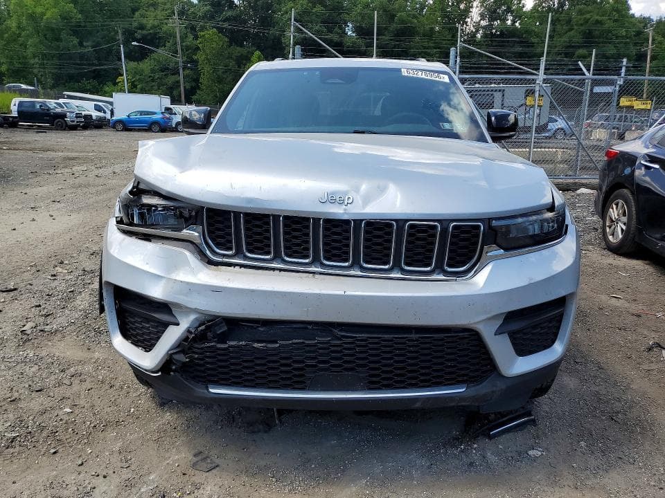 2024 JEEP GRAND CHEROKEE LAREDO 5