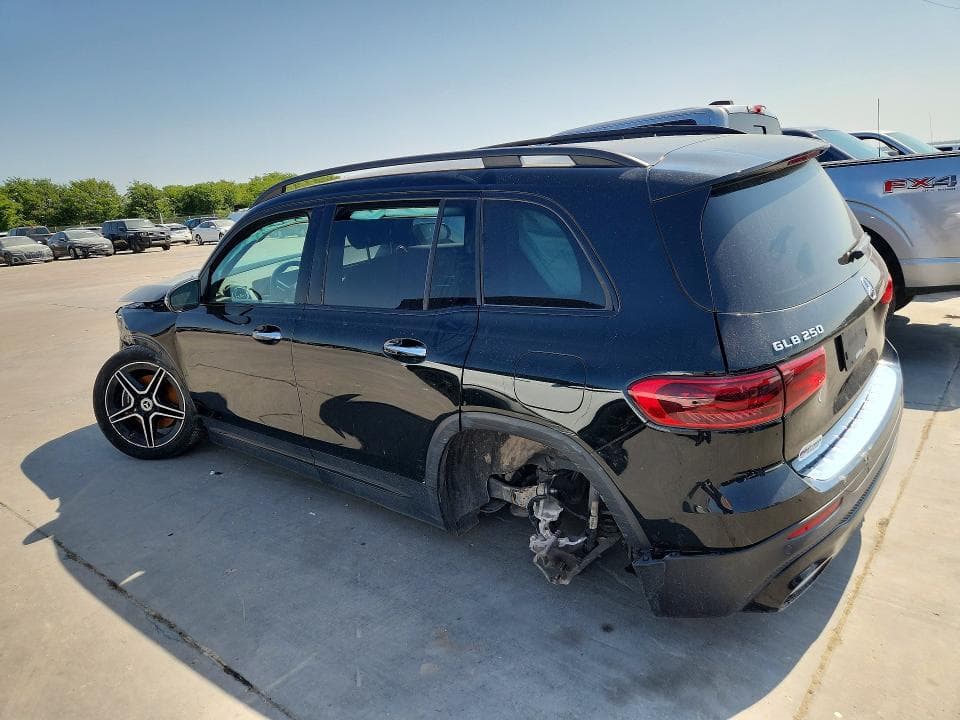 2024 MERCEDES-BENZ GLB 250 2