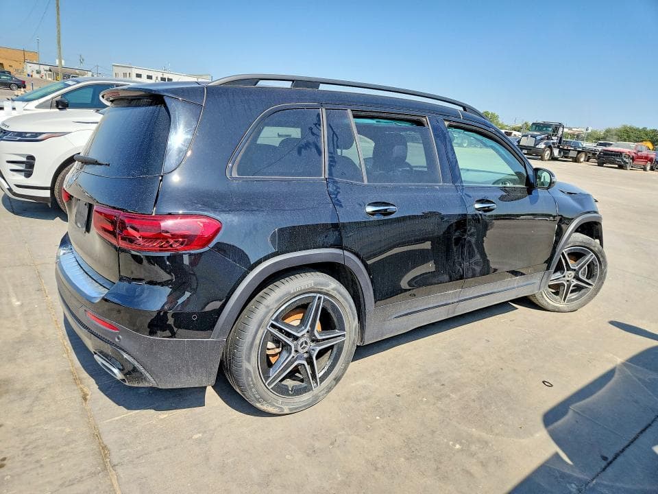 2024 MERCEDES-BENZ GLB 250 3