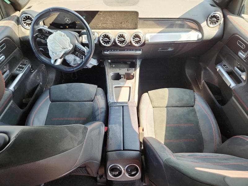 2024 MERCEDES-BENZ GLB 250 8
