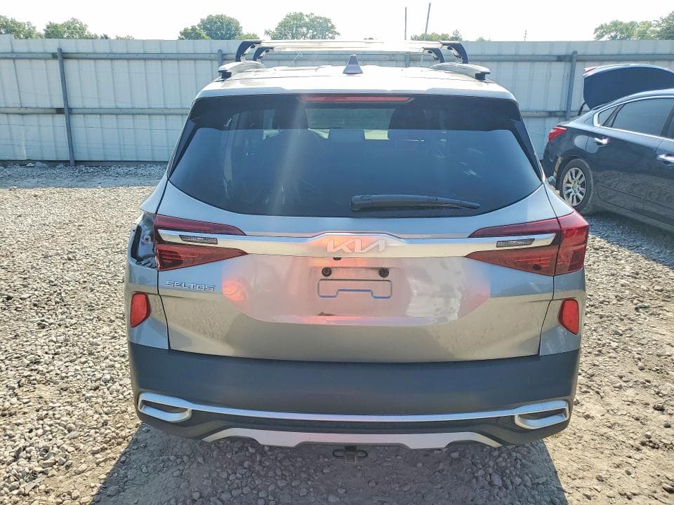 2022 KIA SELTOS S 6