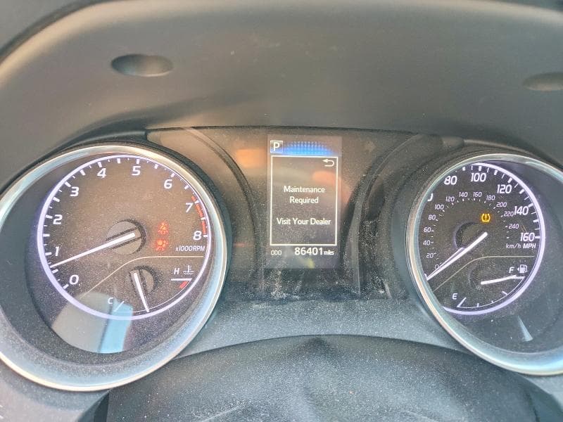 2018 TOYOTA CAMRY LE 9