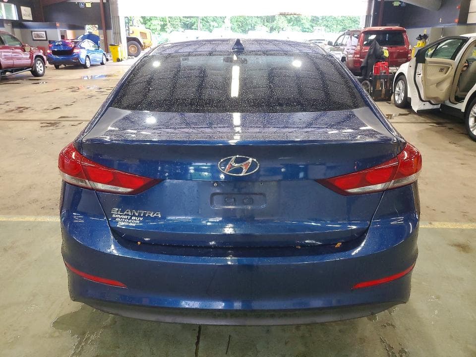 2017 HYUNDAI ELANTRA SE 6