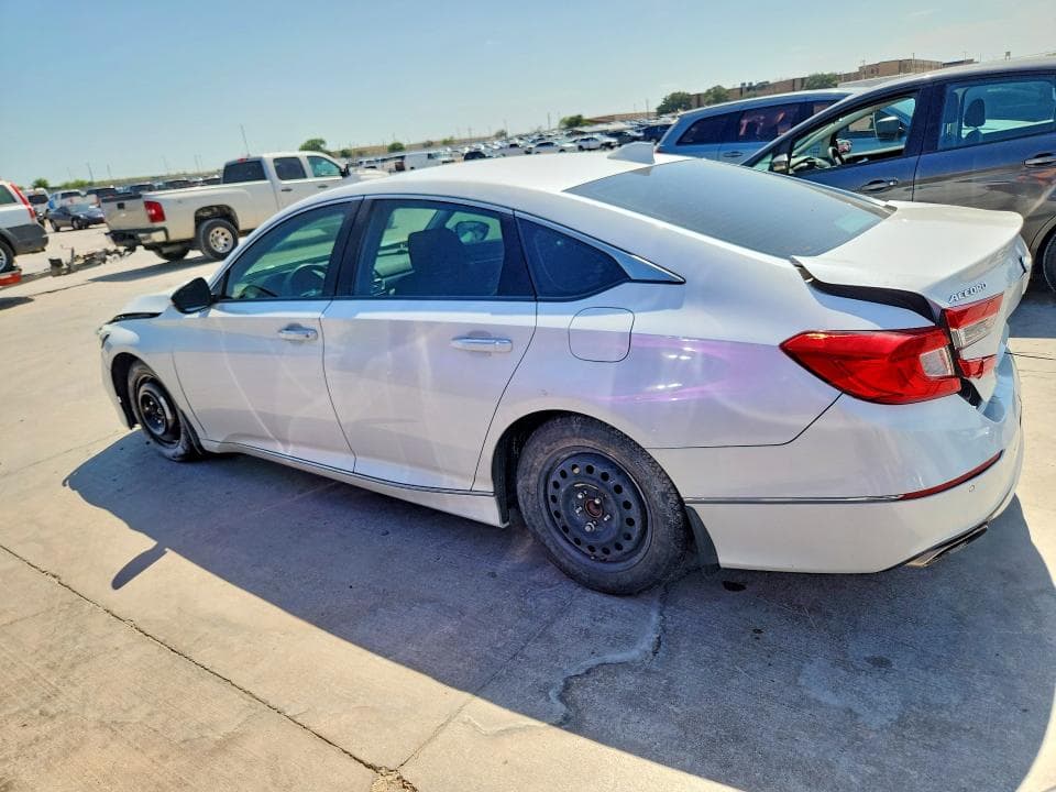 2018 HONDA ACCORD TOURING 2