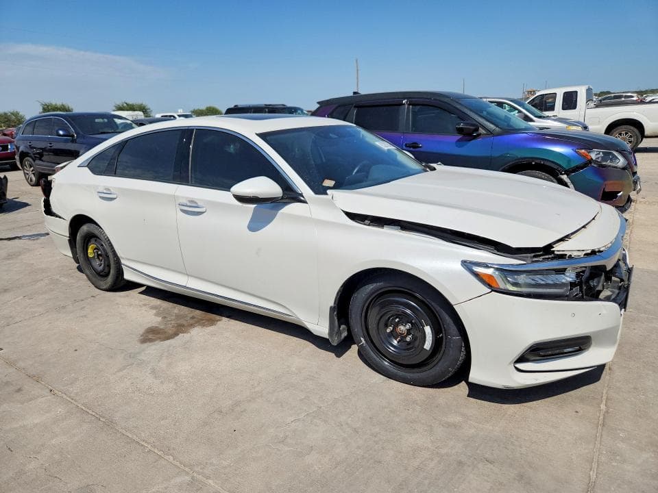 2018 HONDA ACCORD TOURING 4