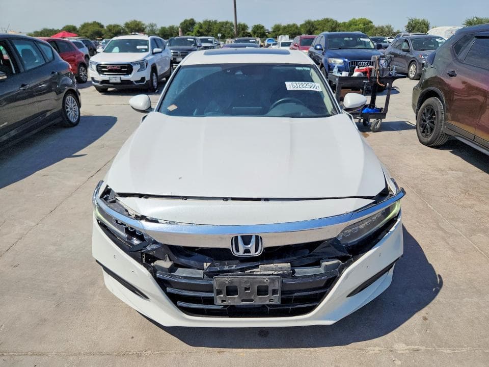 2018 HONDA ACCORD TOURING 5