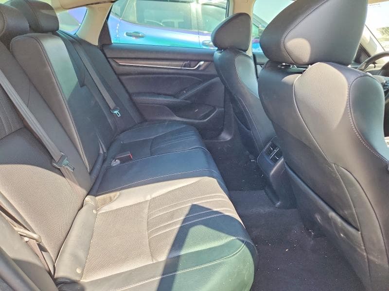 2018 HONDA ACCORD TOURING 10