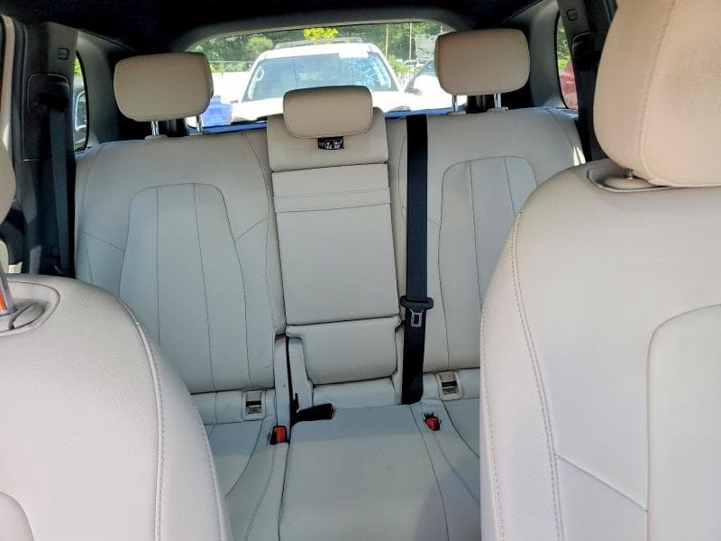 2020 MERCEDES-BENZ GLB 250 4MATIC 10