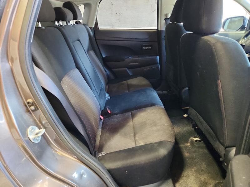 2019 MITSUBISHI OUTLANDER SPORT ES 11