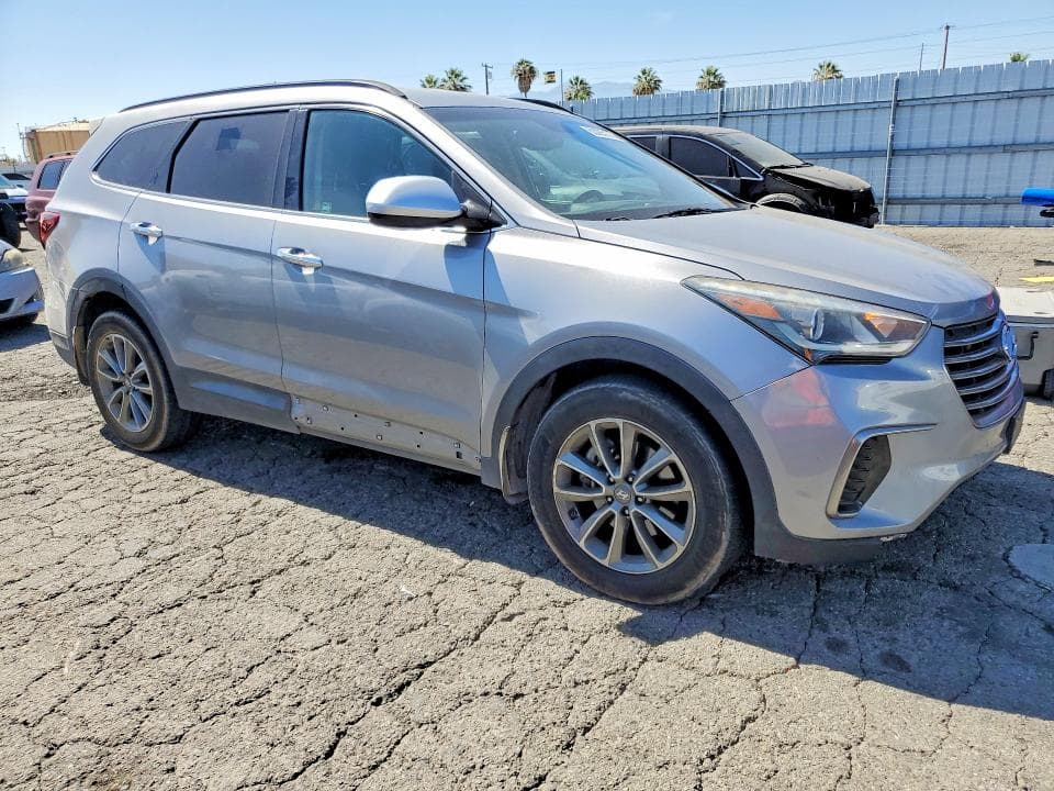 2019 HYUNDAI SANTA FE XL SE 4