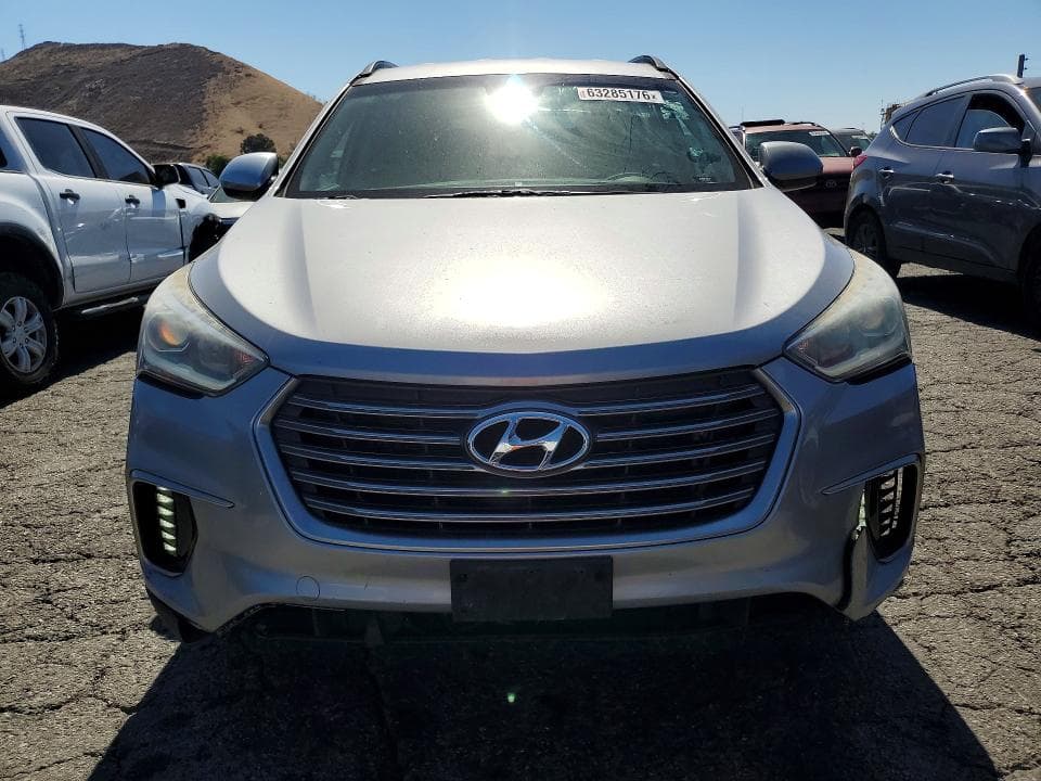 2019 HYUNDAI SANTA FE XL SE 5