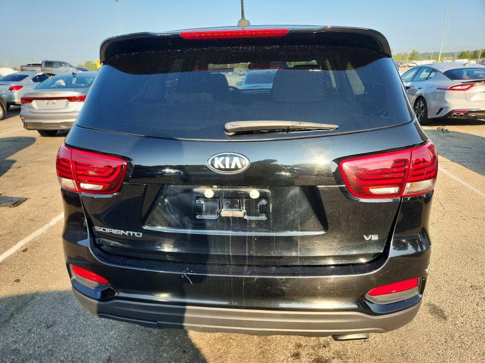 2020 KIA SORENTO S 6