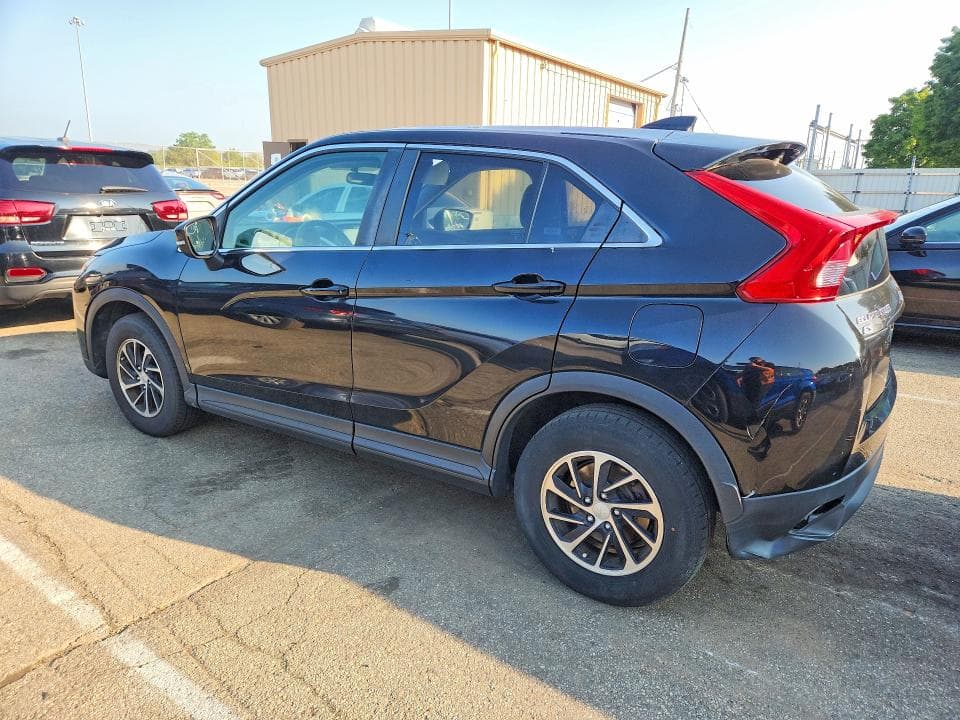 2020 MITSUBISHI ECLIPSE CROSS ES 2