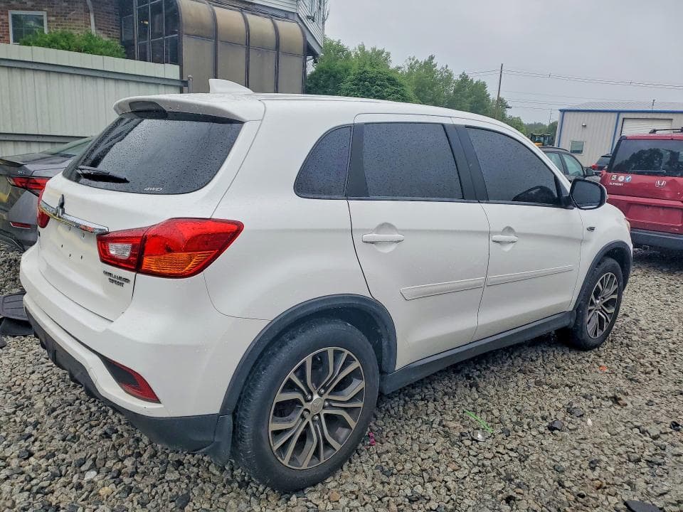 2019 MITSUBISHI OUTLANDER SPORT ES 3