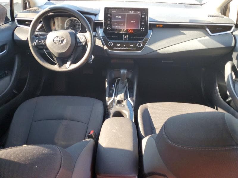 2020 TOYOTA COROLLA LE 8