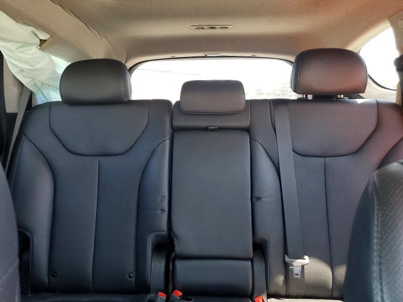 2020 HYUNDAI SANTA FE LIMITED 10