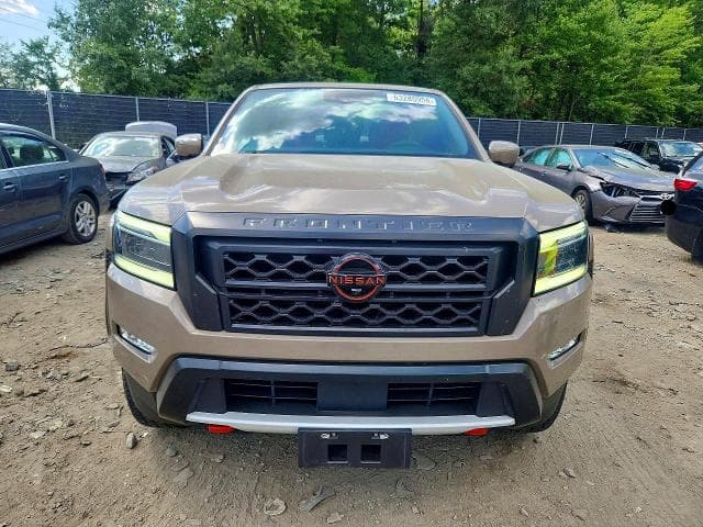 2024 NISSAN FRONTIER PRO-X 5